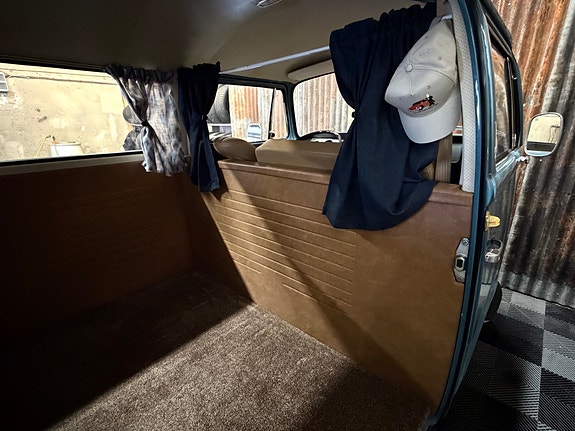 Volkswagen Transporter 28 of 30