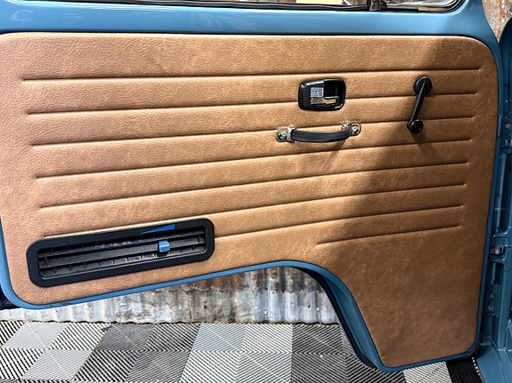 Volkswagen Transporter 19 of 30