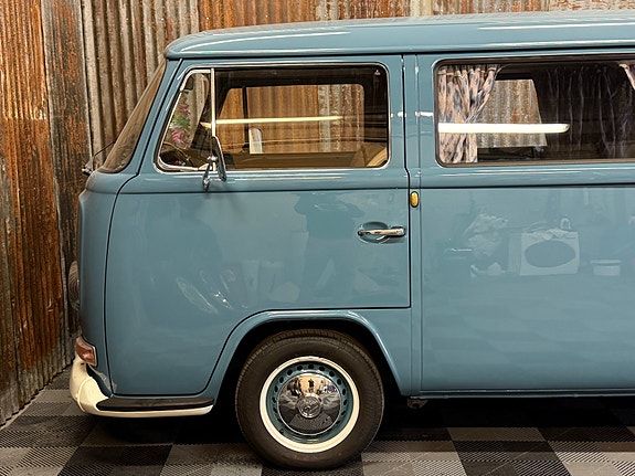 Volkswagen Transporter 13 of 30