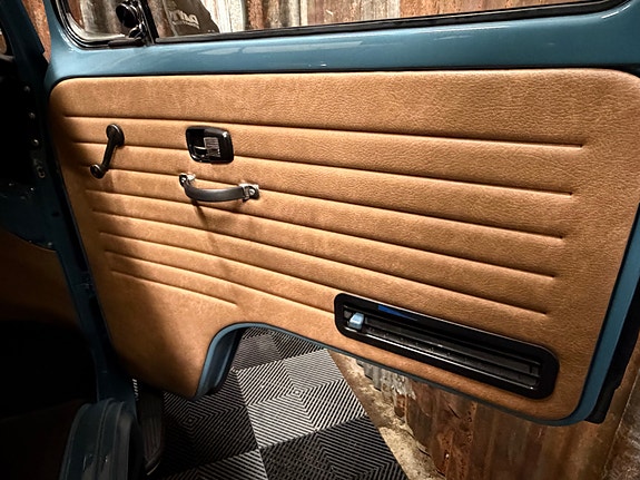 Volkswagen Transporter 27 of 30