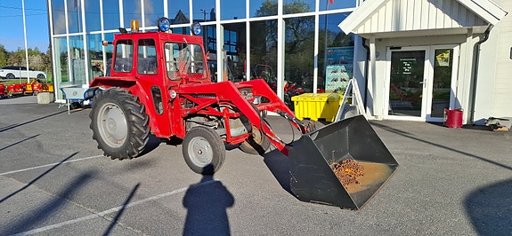 Massey Ferguson 135 Mva. Fri