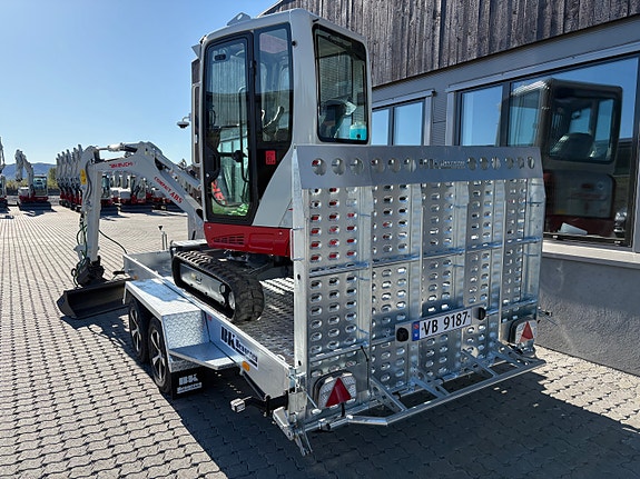 Takeuchi TB320, PAKKETILBUD MED MASKINHENGER, GARANTI 4ÅR/4000T 4 of 5