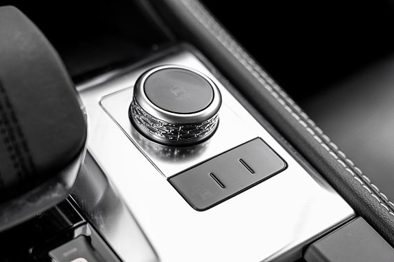 Jaguar F-PACE 22 of 30