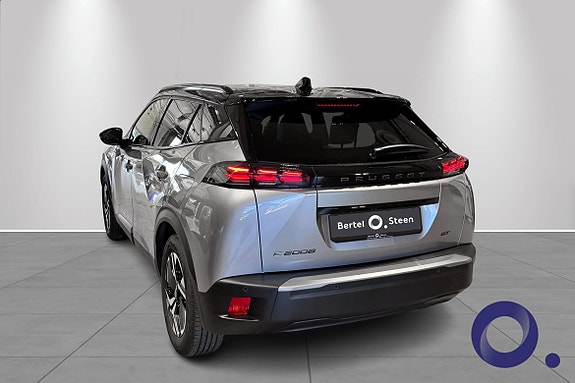 Peugeot e-2008 5 of 18