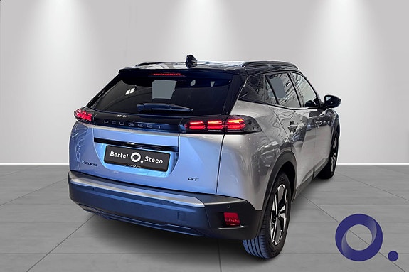 Peugeot e-2008 6 of 18