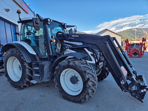 Valtra N175D 2024, kr 1 695 000,-
