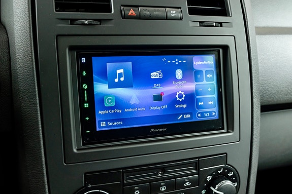 Chrysler 300C 23 of 30