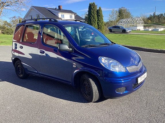 Toyota Yaris Verso