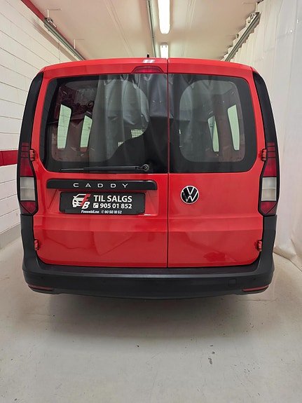 Volkswagen Caddy Maxi 22 of 28