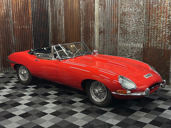 Jaguar E-TYPE 7 of 30