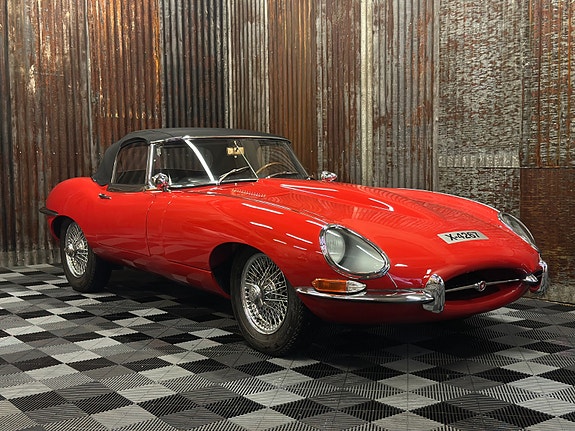 Jaguar E-TYPE 2 of 30
