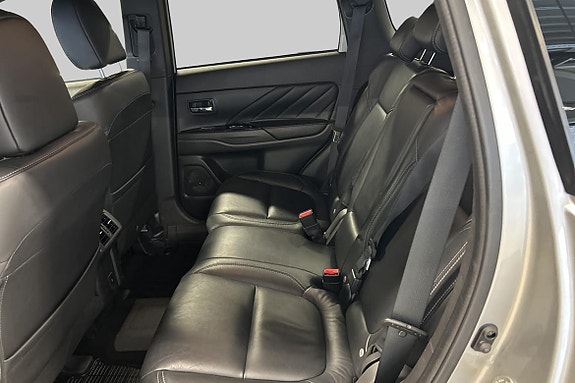 Mitsubishi Outlander 23 hos Sommerseth
