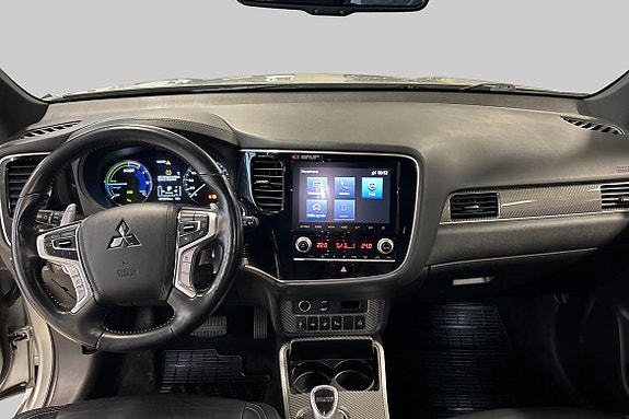 Mitsubishi Outlander 13 hos Sommerseth