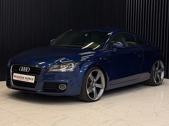 Audi TT 4 of 5