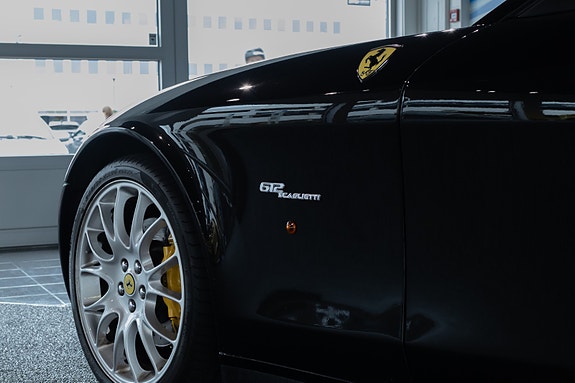 Ferrari 612 3 of 5