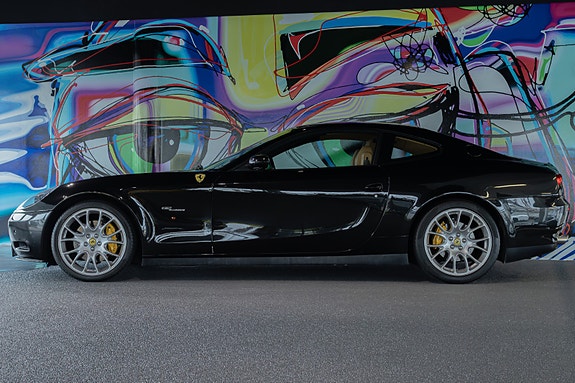 Ferrari 612 2 of 5