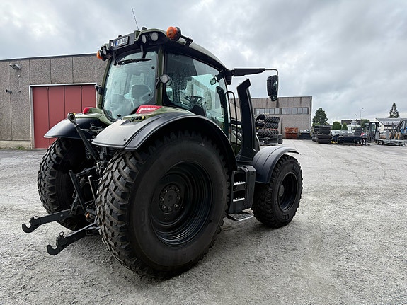 Valtra N175D 2024, kr 1 479 000,-