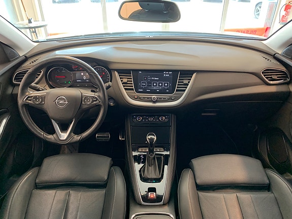 Opel Grandland X 12 of 30