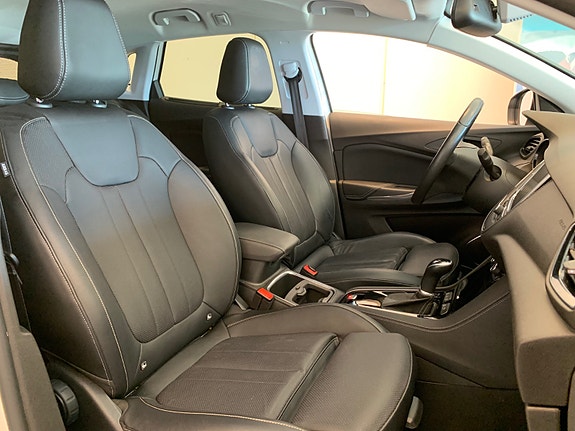 Opel Grandland X 15 of 30