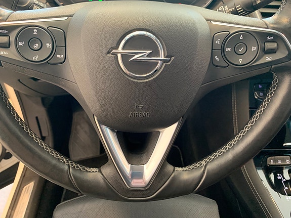 Opel Grandland X 17 of 30
