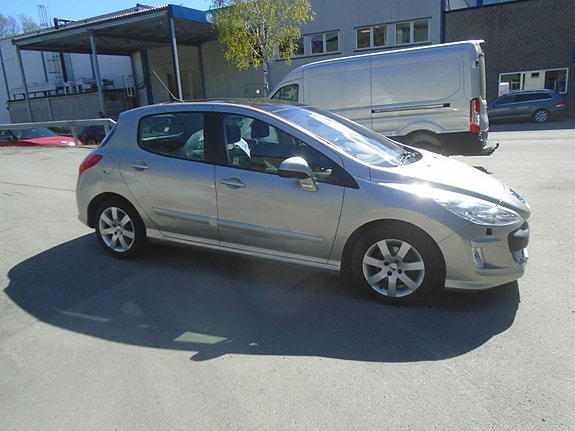Peugeot 308 5 of 5