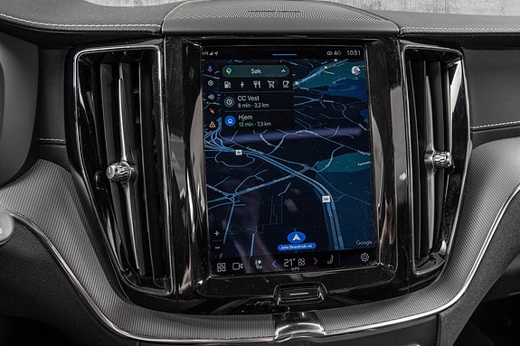 Volvo XC60 18 of 30