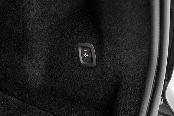 Volvo XC60 24 of 30