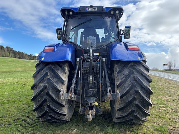New Holland T7.270 AutoCommand 5 of 16