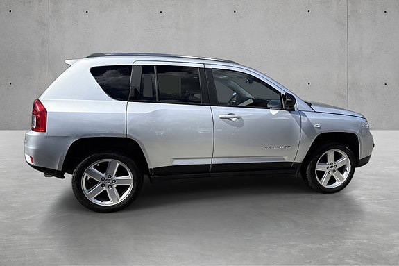 Jeep Compass 5 of 13
