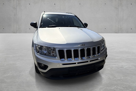 Jeep Compass 6 of 13