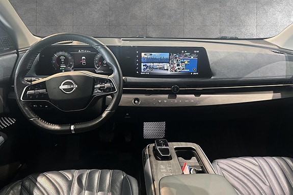 Nissan Ariya 10 of 16