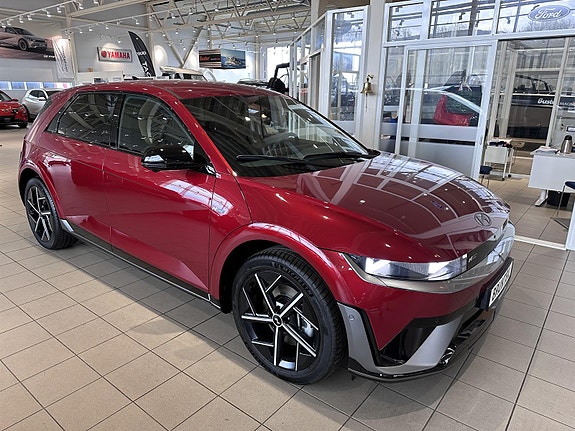 Hyundai Ioniq 5 8 of 13