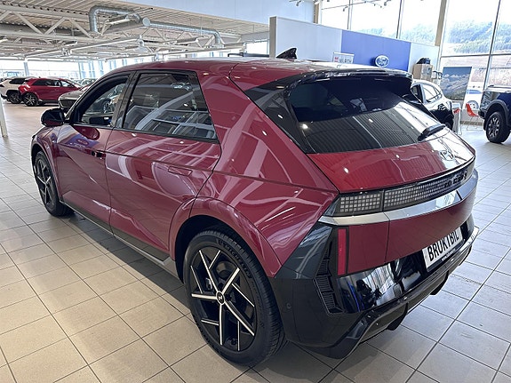 Hyundai Ioniq 5 5 of 13