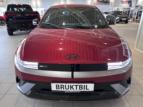 Hyundai Ioniq 5 2 of 13
