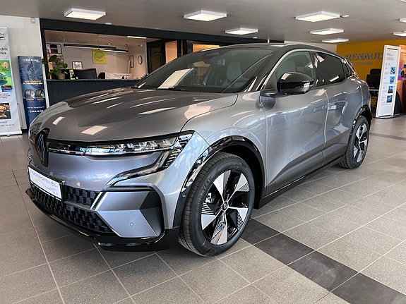 Renault Megane 2 of 15
