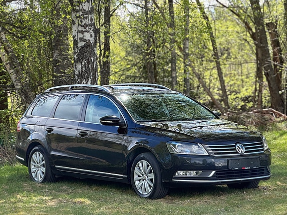Volkswagen Passat 2 of 5
