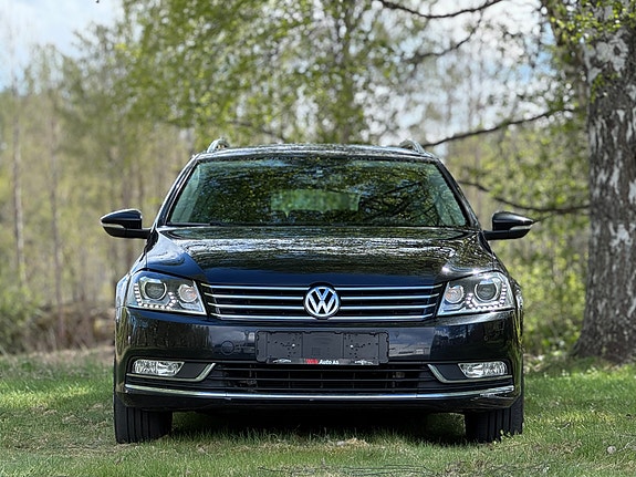 Volkswagen Passat 3 of 5
