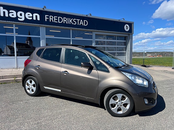 Kia Venga 2 of 5