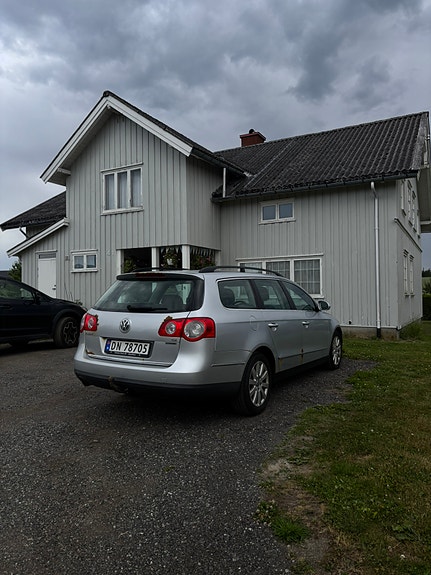 Volkswagen Passat 3 of 5