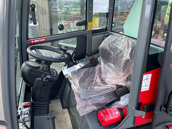 Weidemann 1260LP 7 of 17