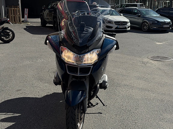 BMW R 1200 RT 4 of 5