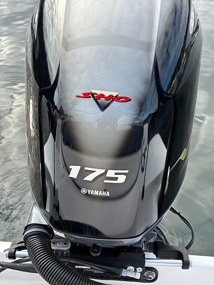 Axopar 22 Spyder - Yamaha V-Max 175 HK. Kun 215 Timer.Bimini, toalett, trykkvann 13 of 29