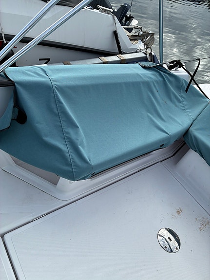 Axopar 22 Spyder - Yamaha V-Max 175 HK. Kun 215 Timer.Bimini, toalett, trykkvann 9 of 29