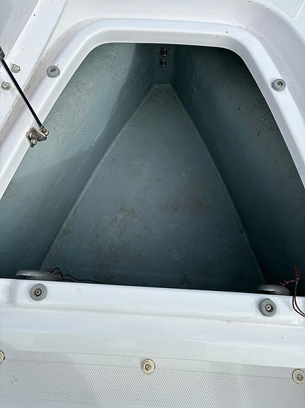 Axopar 22 Spyder - Yamaha V-Max 175 HK. Kun 215 Timer.Bimini, toalett, trykkvann 11 of 29