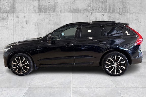 Volvo XC60 2 of 5