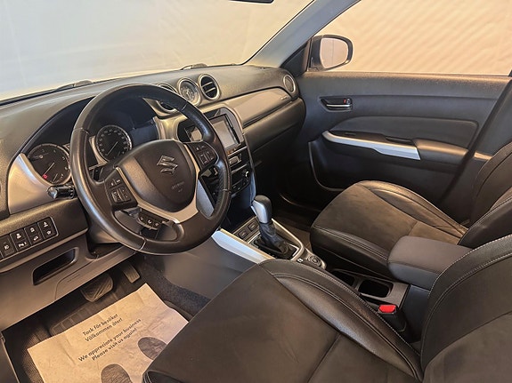 Suzuki Vitara 8 of 30
