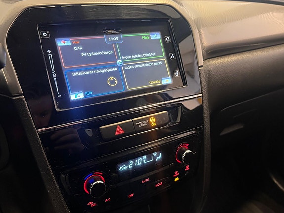 Suzuki Vitara 16 of 30