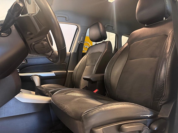 Suzuki Vitara 7 of 30