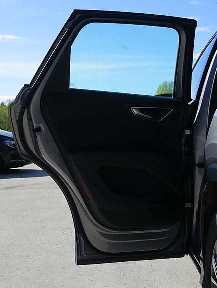 Audi Q4 e-tron 26 of 30