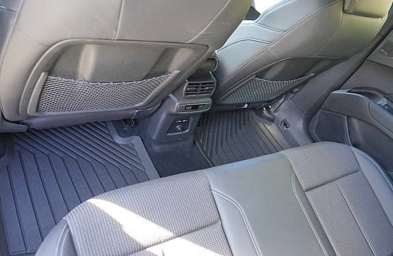 Audi Q4 e-tron 24 of 30